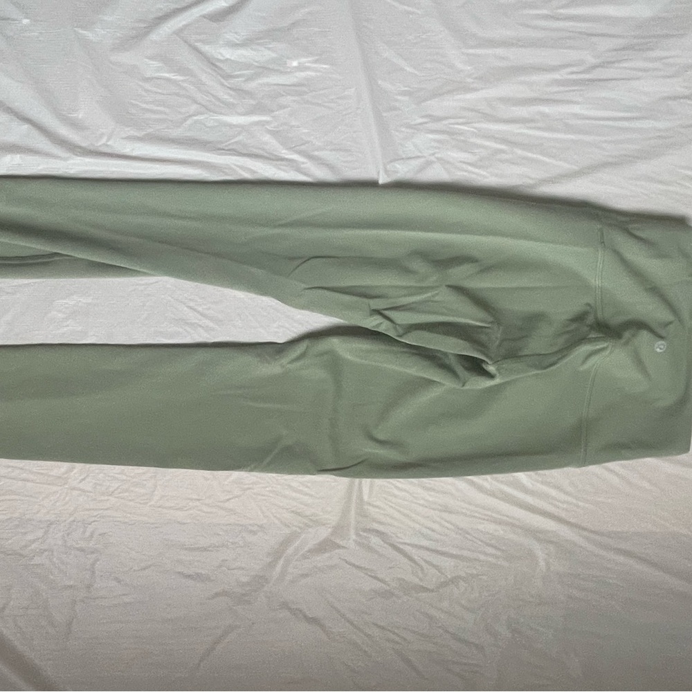 Green lululemon leggings